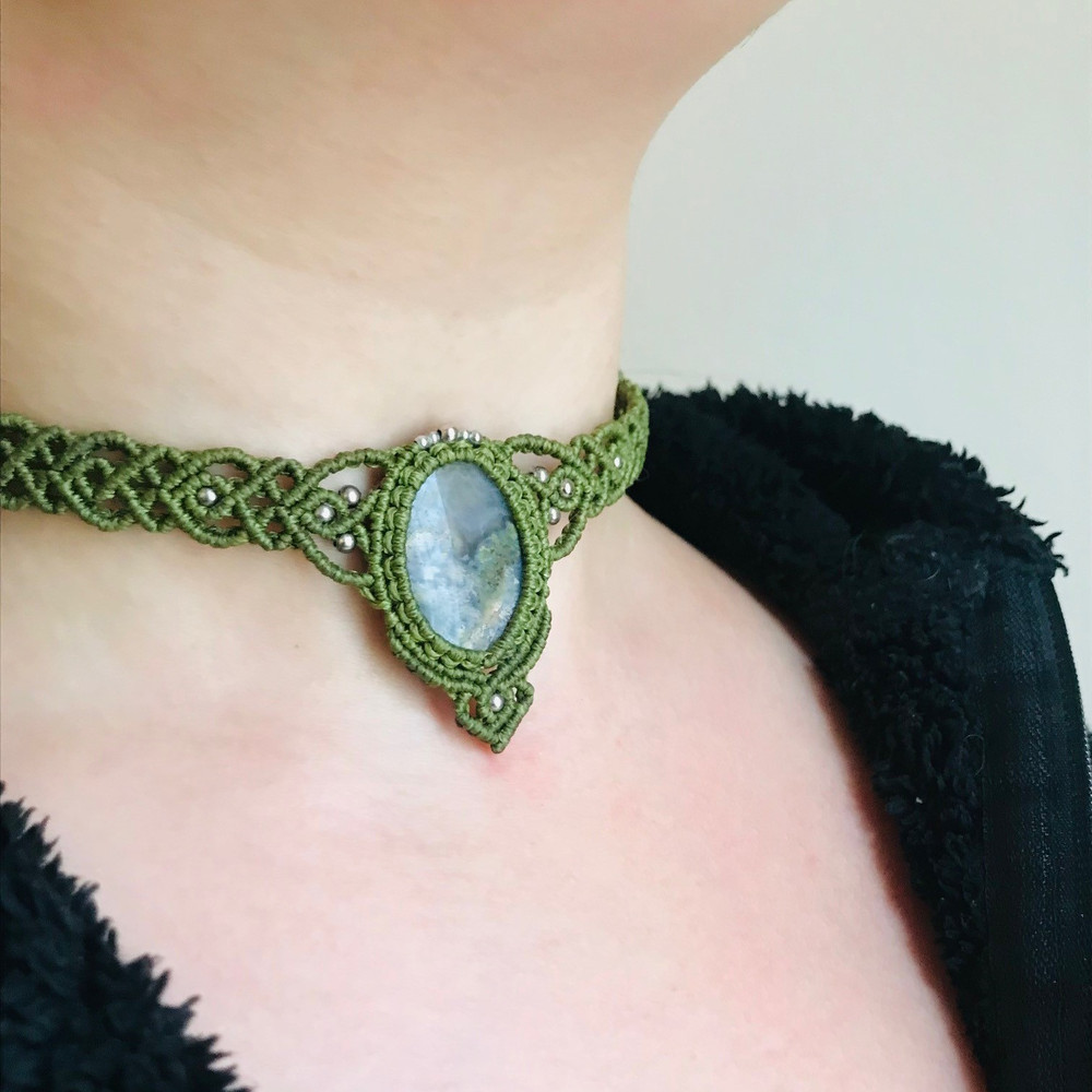 Moss Agate Macrame Choker 3