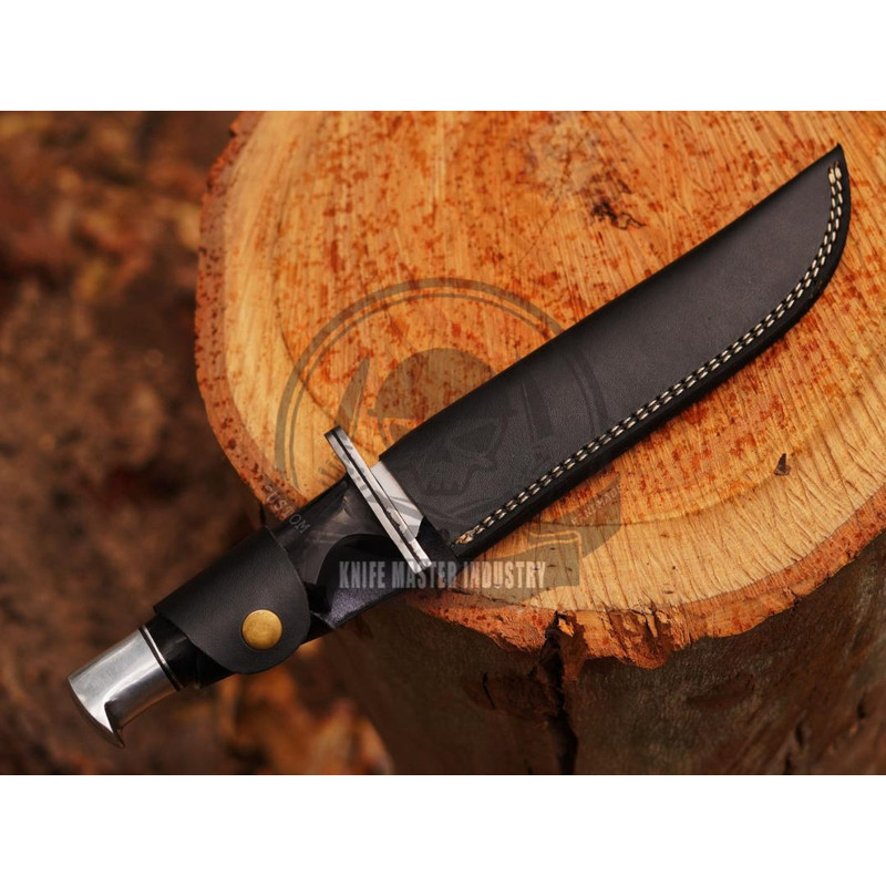 Handcrafted Stainless D2 Steel Hand Forged Hunting KnifeFixed Blade Handcrafted Knife With Sheath 5