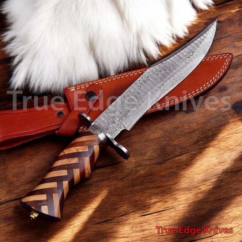 Handmade Damascus Steel Blade Hunting Bowie Knife With Rose Wood Handle Christmas Anniversary New Y 3