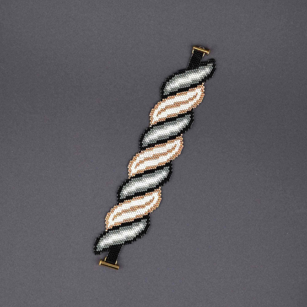 Beading Pattern For Delica Bracelet With Shiny Gold White And Black Spiral Scroll Bold Design For A 4