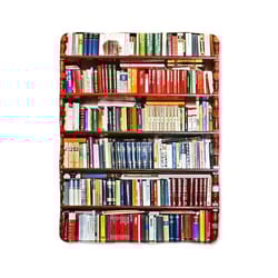 bookshelf i blanket