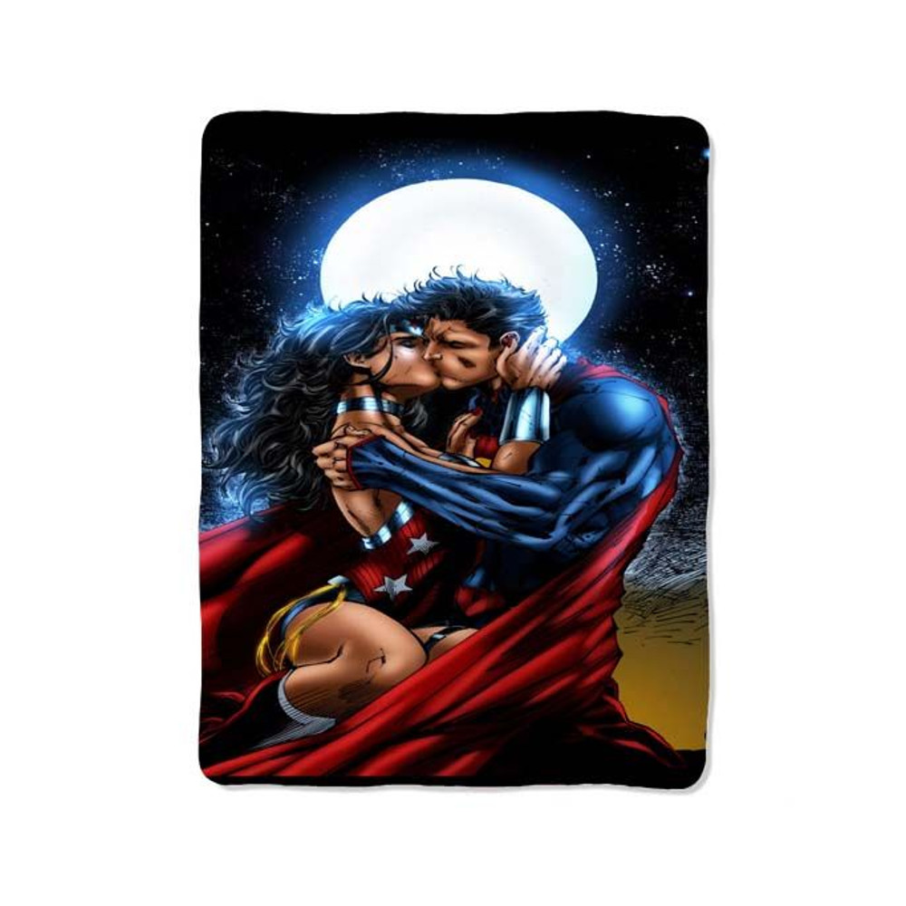 Superman And Wonder Woman Blanket 0