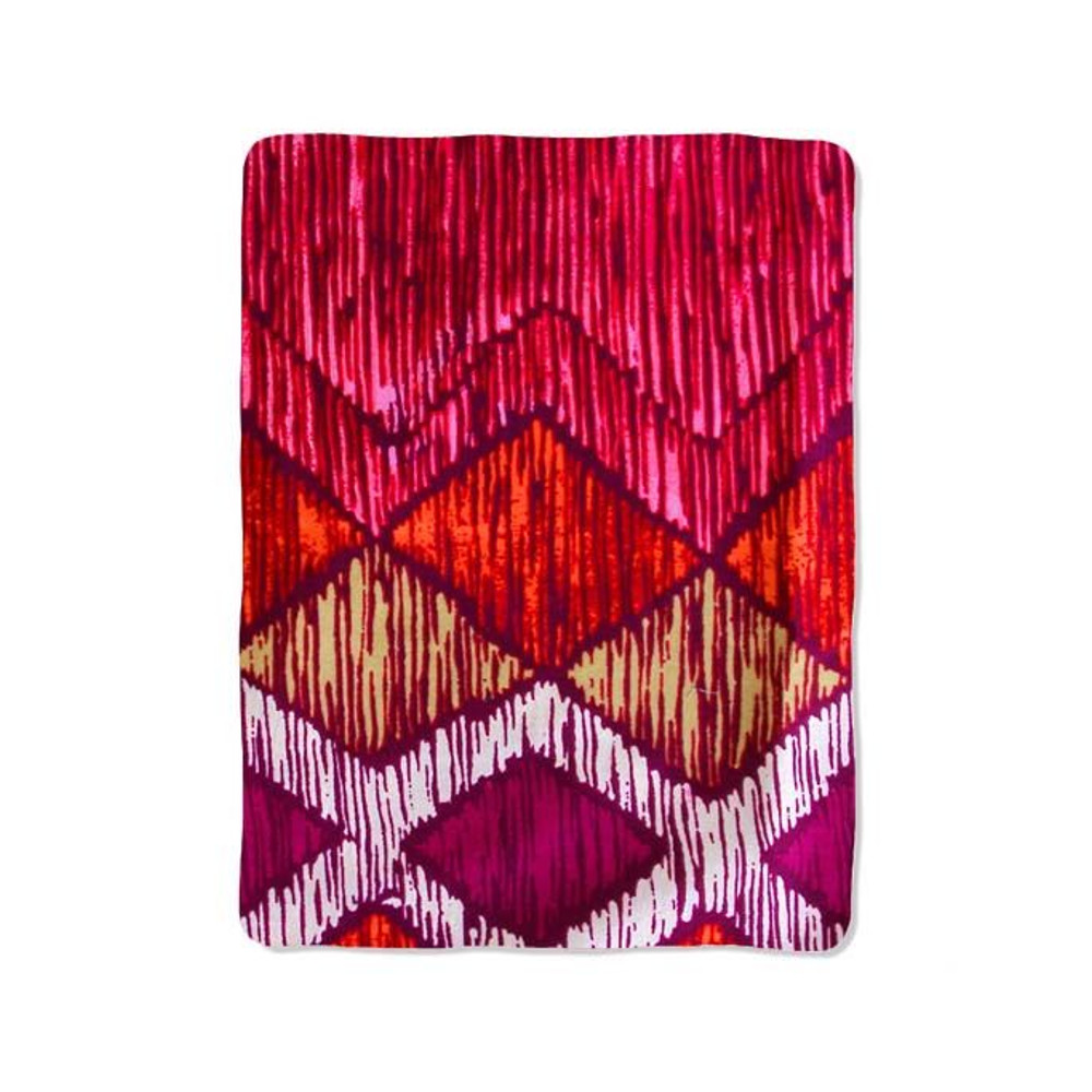Geometric Ikat Art On Blanket 0