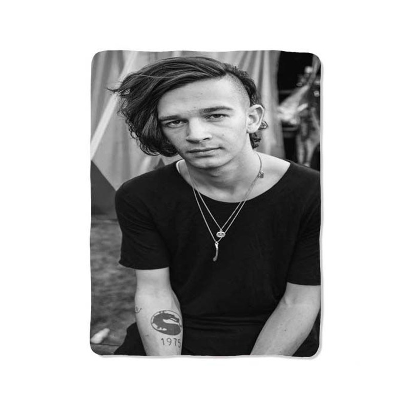 Matt Healy Of The 1975 Print On Blanket 0