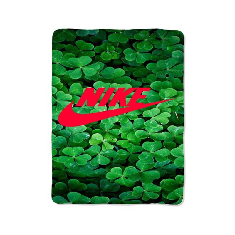 Nike Leaves Nature Print On Blanket 0