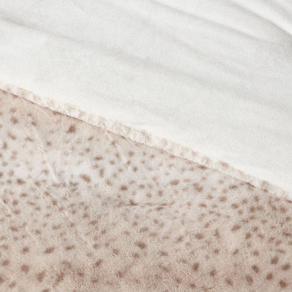 King Leopard Faux Fur Comforter Set Luxe Faux Fur Bedding Threshold Comforter And Shams Set Soft Po 4