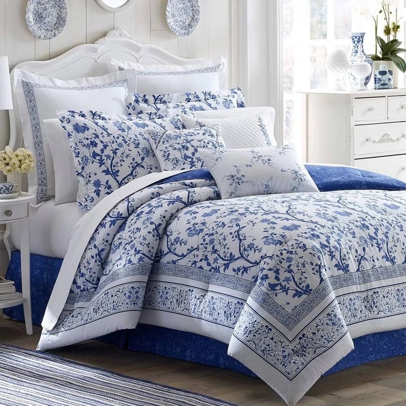 FullQueen Charlotte Reversible Duvet Cover Set Blue Soft Machine Washable Elegant Floral Print 5
