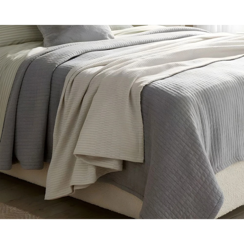 FullQueen Chenille Jacquard Blanket Gray Geo Threshold Textured Cozy Throw Recycled Polyester 0