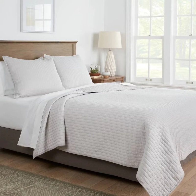 Threshold FullQueen Washed Cotton Sateen Quilt Light Gray Cozy Stylish Bedding 3