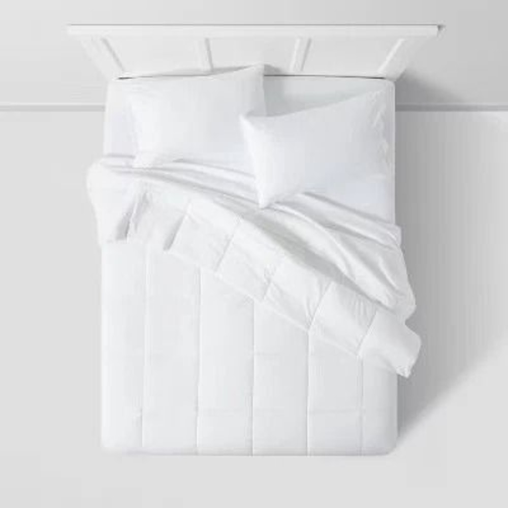 All Season Comforter Insert White FullQueen Room Essentials Soft Hypoallergenic Box Quilted YearRo 0