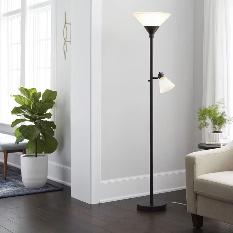 Mother Daughter Floor Lamp Black Stylish Brass Finished Metal With Dimmable Reading Lamp For Home 2