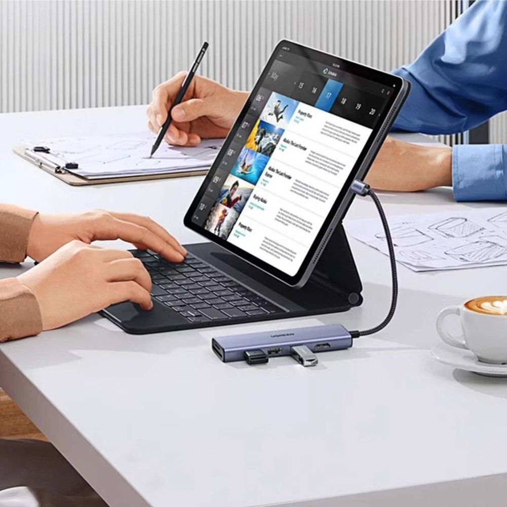 USBC Adapter With HDMI USB SDTF Card Slots Fast Data Transfer 1