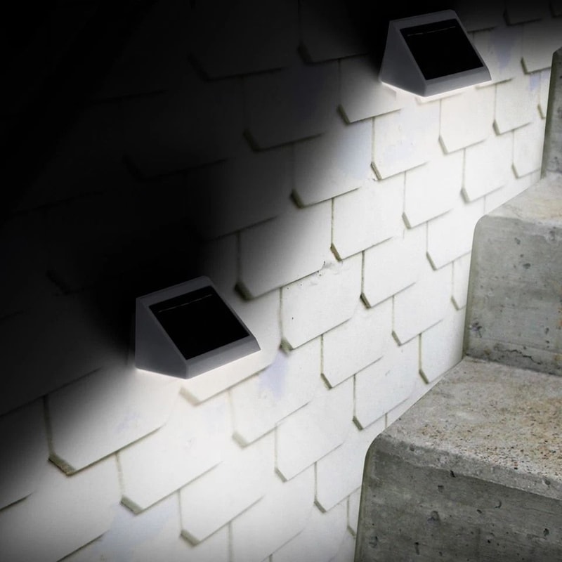 Solar Powered Waterproof Light Outdoor Garden Stair Fence Security Lamp LED EnergySaving Waterproof