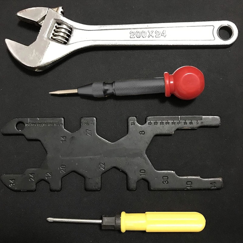 Automatic Center Punch Durable Hardened Steel Tip For Accurate Marking 7