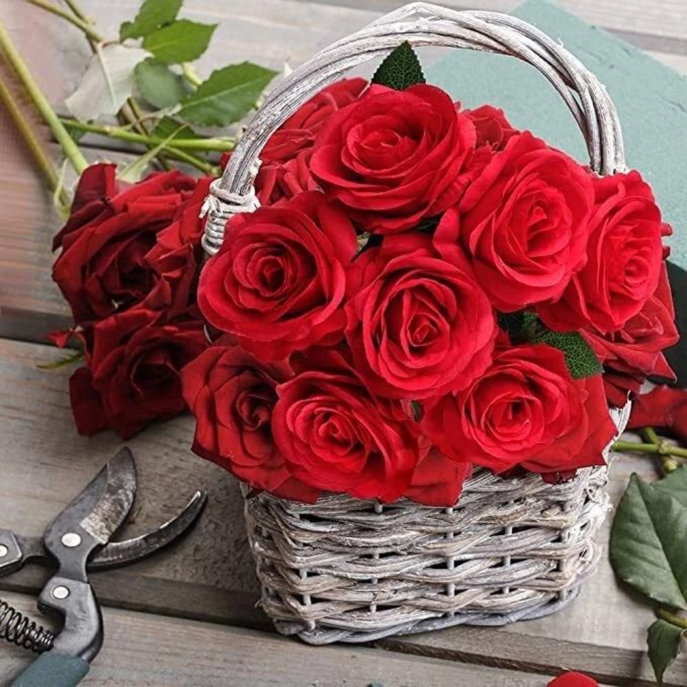 Realistic Bouquet Red Silk Roses Artificial Flowers Valentine Home Decor 8