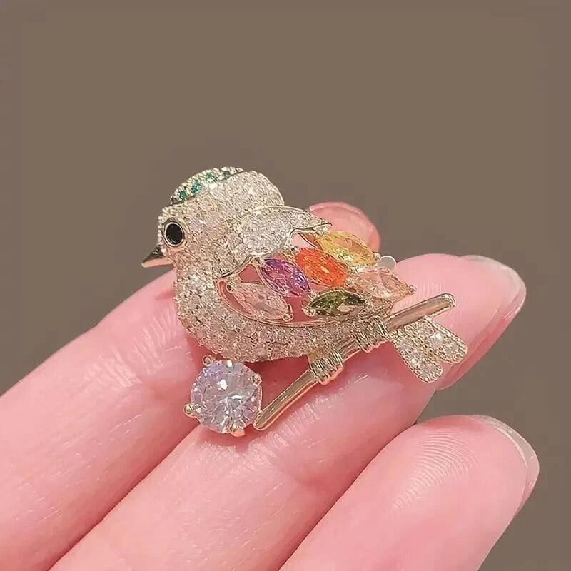 Elegant Sparkling Magpie Bird Brooch Pin Rhinestone Crystal Jewelry For Women CoatDress Adornment 2