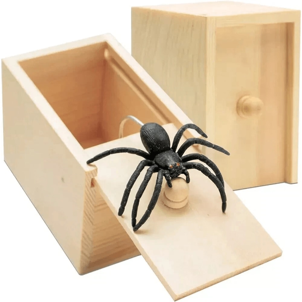 Hidden Case Wooden Prank Spider Scare Box Joke Gag Trick Toy 0