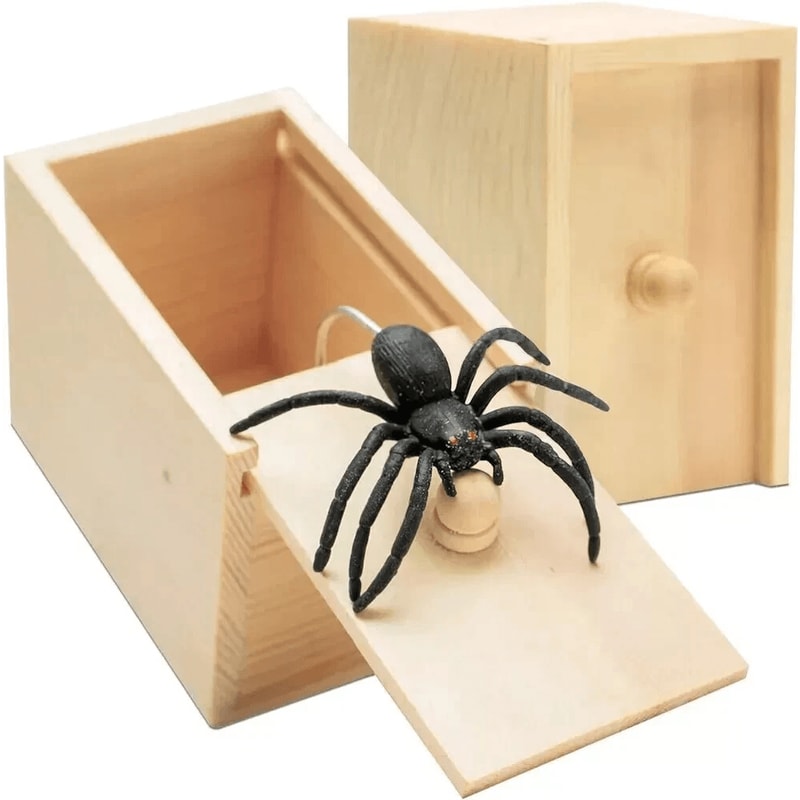 Hidden Case Wooden Prank Spider Scare Box Joke Gag Trick Toy 0