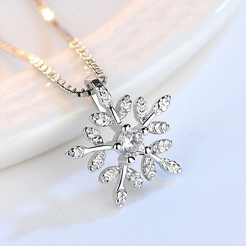 Crystal Leaf Texture Necklace For Women Sterling Silver Snowflakes Pendant 0
