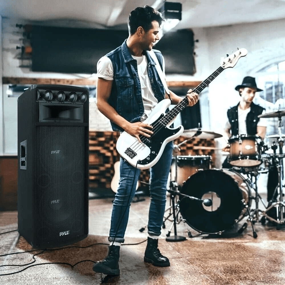 Loudspeaker Cabinet With Built In Crossover Network 2