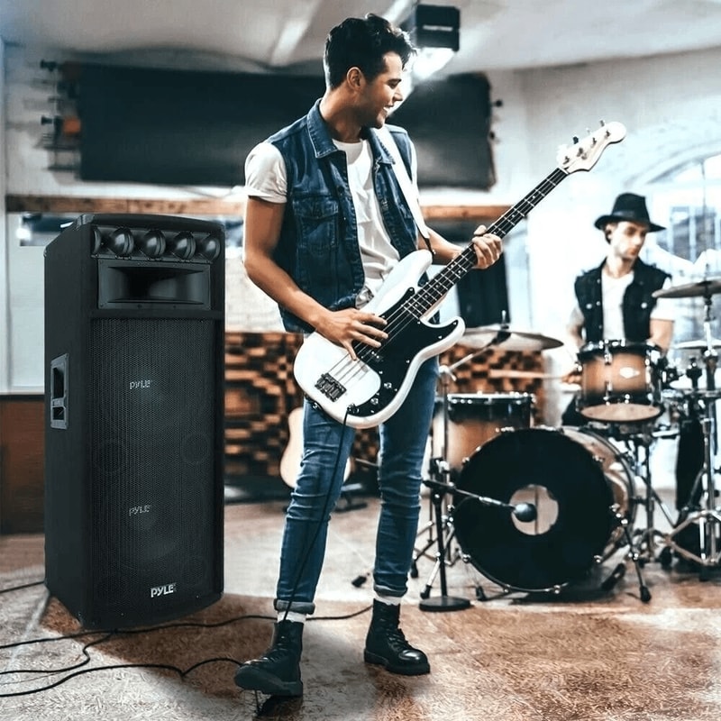 Loudspeaker Cabinet With Built In Crossover Network 2