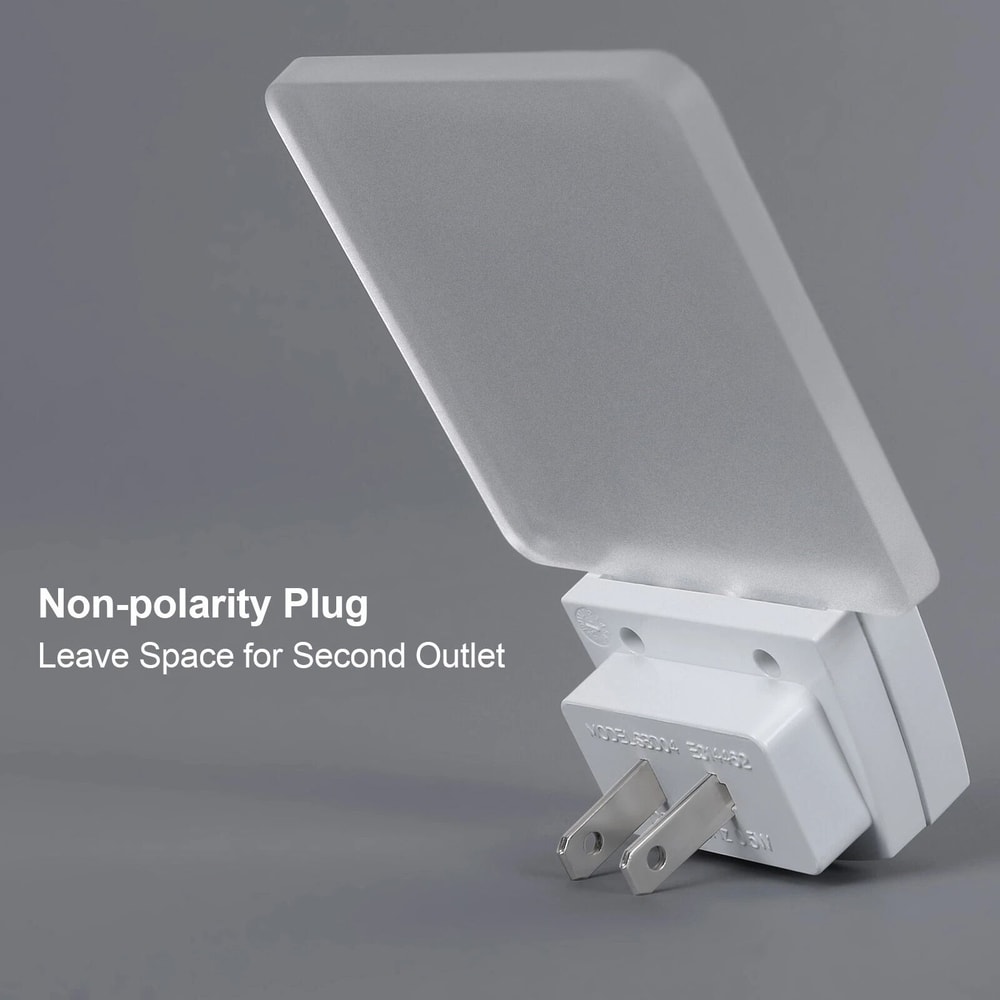 Plug In LED Night Light With Light Sensor Dusk To Dawn Bathroom Light 2