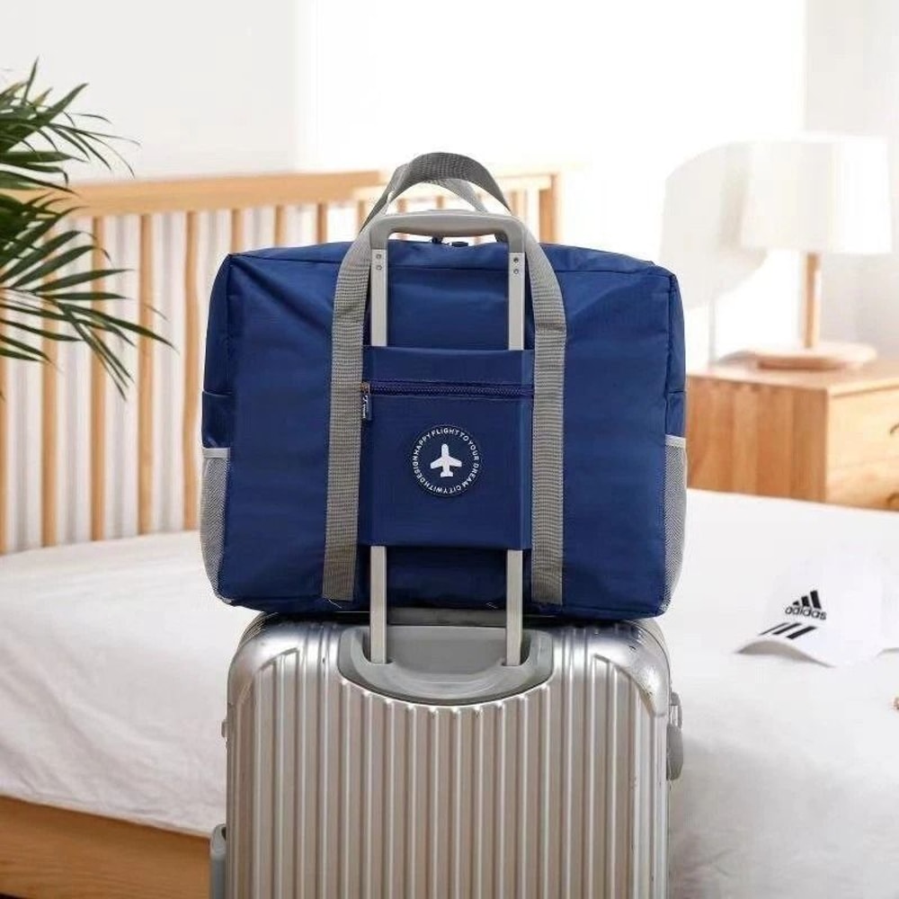 Compact Gym Bag Organizer With Travel Waist Pouch And Belt Storage 2