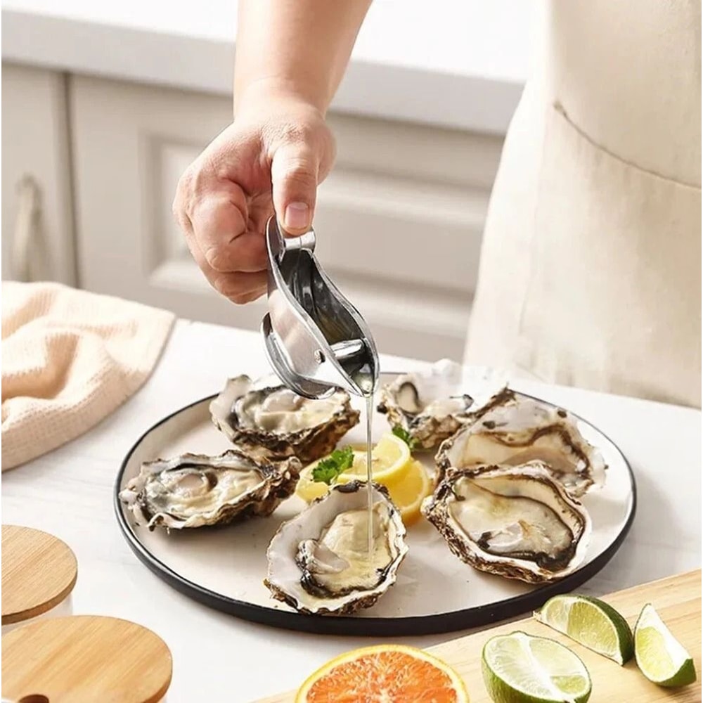 Stainless Steel Lemon Squeezer Manual Citrus Juicer Hand Press For Lemon And Lime 2