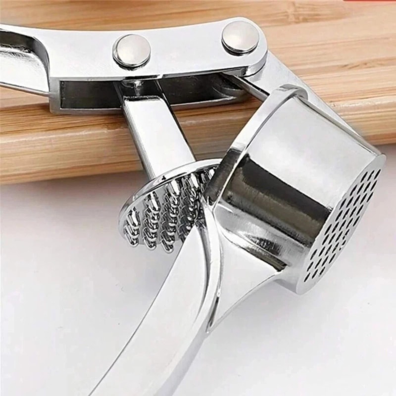Stainless Steel Garlic Press Crusher Manual Garlic Mincer Tool 3