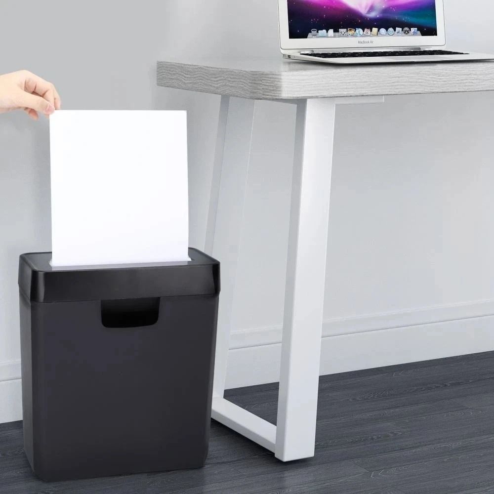 6 Sheet Home Office Paper Shredder With Credit Card And CD Strip Cut 0