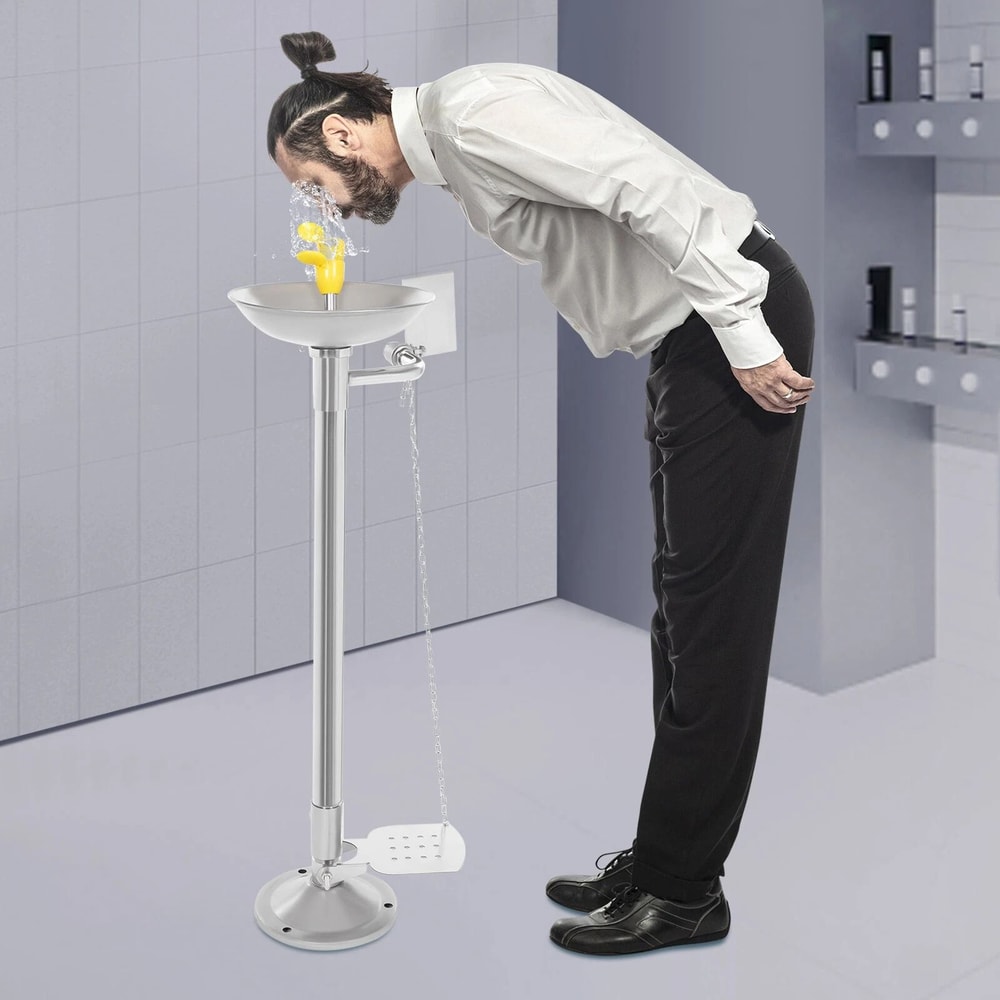 Premium Floor Standing Emergency Eyewash Station Durable Stainless Steel Eyewash For Workplace Safe 0