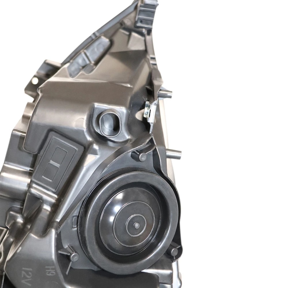 Ford Fusion Passenger Side Halogen Headlight Replacement 3
