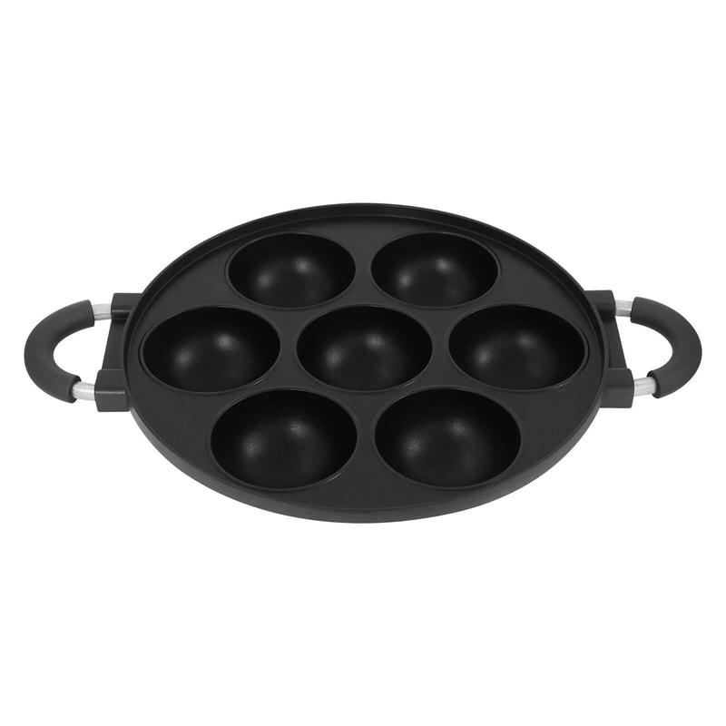 7 Hole Cast Iron Breakfast Pan Non Stick Omelette Egg Pancake Maker 10