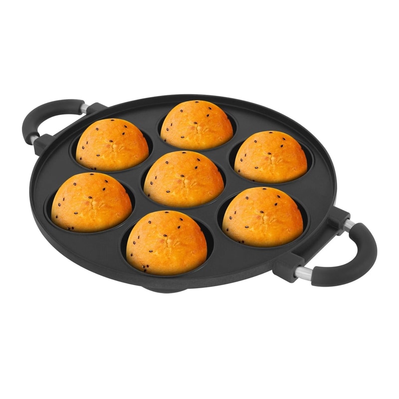 7 Hole Cast Iron Breakfast Pan Non Stick Omelette Egg Pancake Maker 6