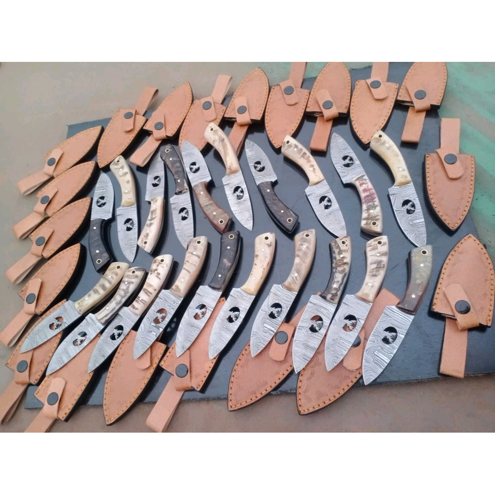 7Handmade Damascus Steel Lot Of 20pcs Full Tang Skinning Knives Withsheath 7