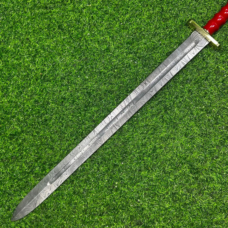 Handmade 32 Damascus Sword Viking Sword Long Sword  Resin Handle  Brass Guard  Bolster  DoubleEdged 2