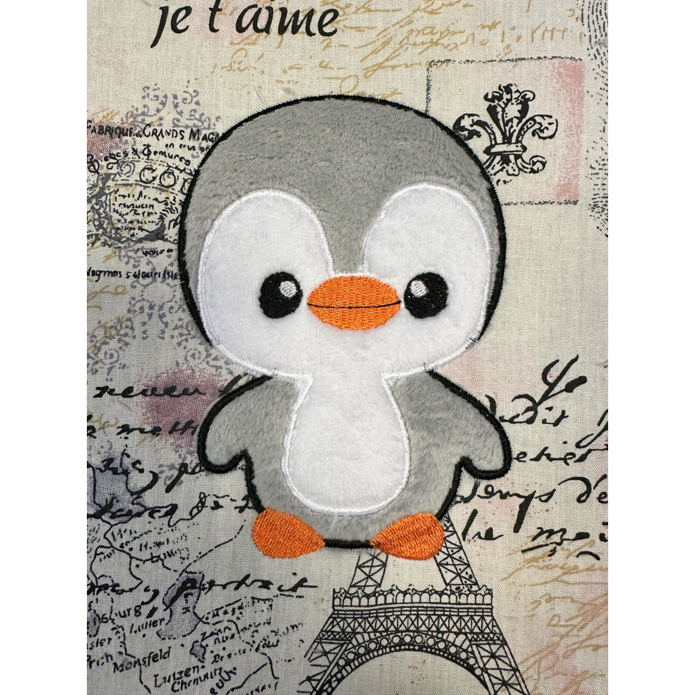 Pingui AppliqueMachine Embroidery Pattern 1