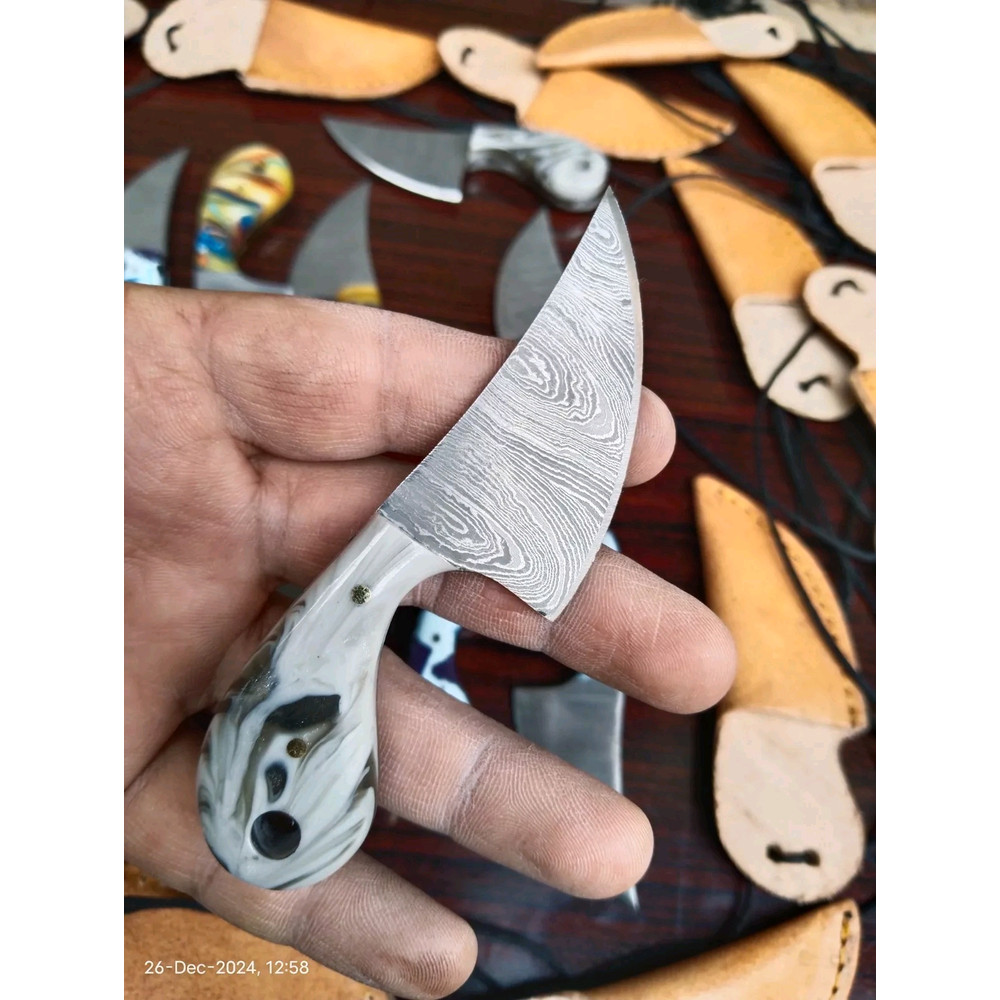 Lot Of 20 HANDMADE DAMASCUS STEEL SKINNER HUNTING KNIVES 11 Cm MM 4