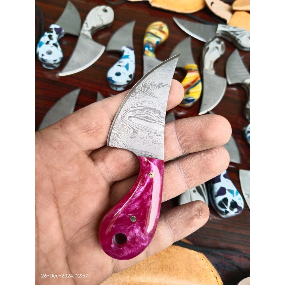 Lot Of 20 HANDMADE DAMASCUS STEEL SKINNER HUNTING KNIVES 11 Cm MM 7