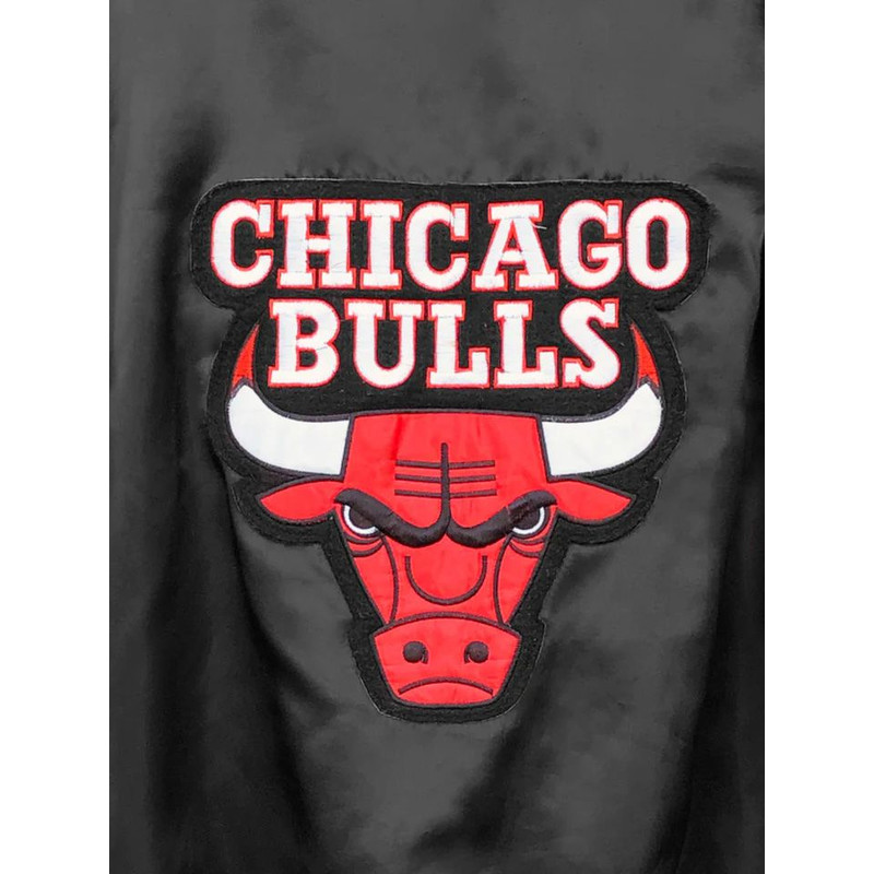 Chicago Bulls mens varsity jacket in red and black satin ideal for fans and collectors