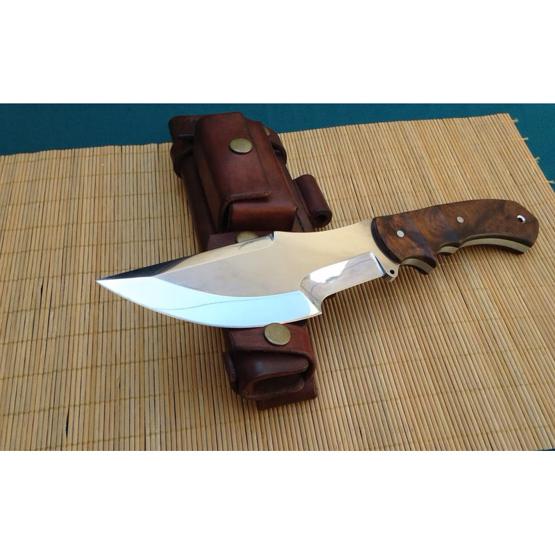 Handmade Tracker Knife  Custom Handmade D2 Steel Tracker Hunting Knife  High Polish 0