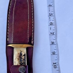 handmade hammer forged hunting knife | d2 tool steel razor sharp blade | stag horn handle | free leather sheath
