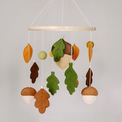 baby crib mobile, decor for nursery, forest mobile with acorn and leaf, gender neutral, baby shower gift, pregnancy gift