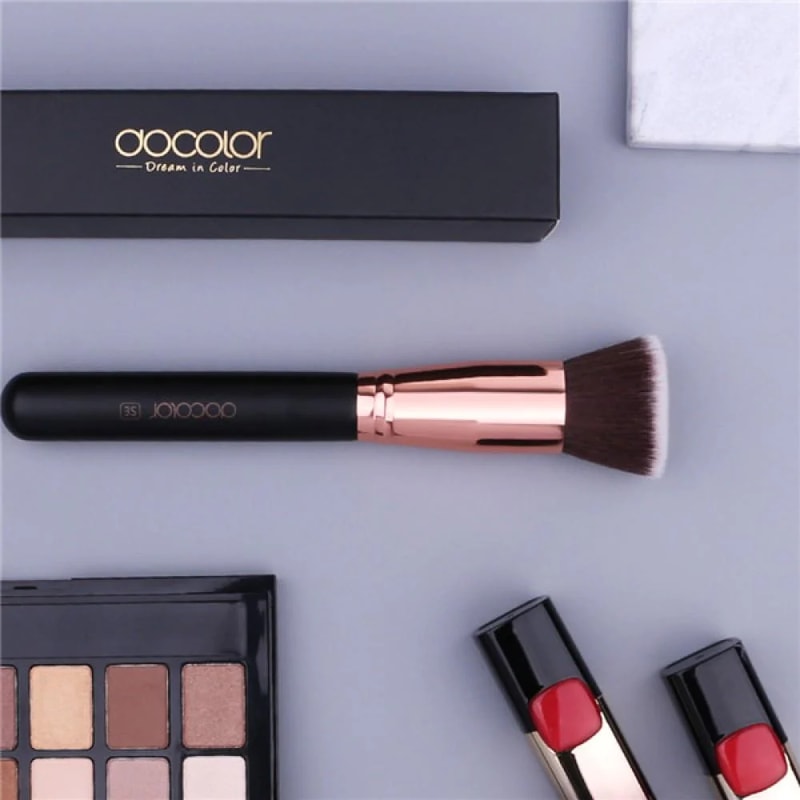 Docolor 3-Piece Makeup Brush Set, Fundation Brush, Flat Top Kabuki & Fan Brush for Contour, Powder, Highlighter, Blush