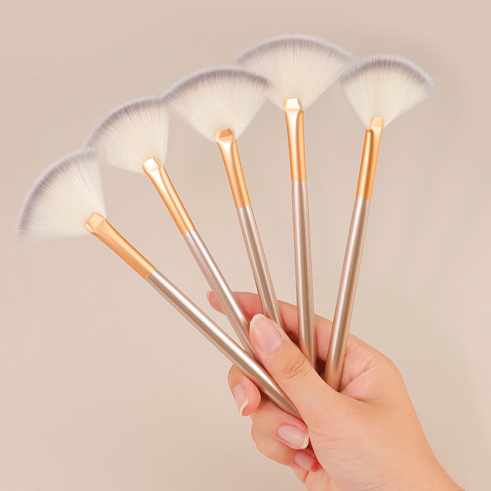 New Practical Facial Brushes Fan Makeup Brushes Set, Soft Portable Mask, Cosmetic Tools for Ladies and Girls
