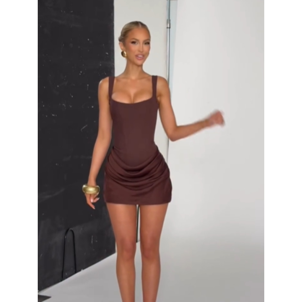 Women's Coffee Pleated Sling Dress, Sleeveless U-Neck Evening Mini Dress with High Waist for Party, Highstreet Fashion