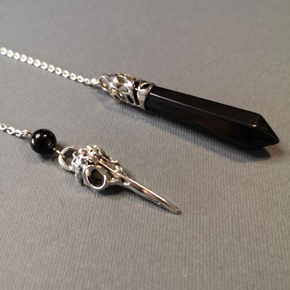 Healing Natural Stone Pendant Black Crystals Pendulum For Divination Dowsing Vintage Gothic Hand Ch 3