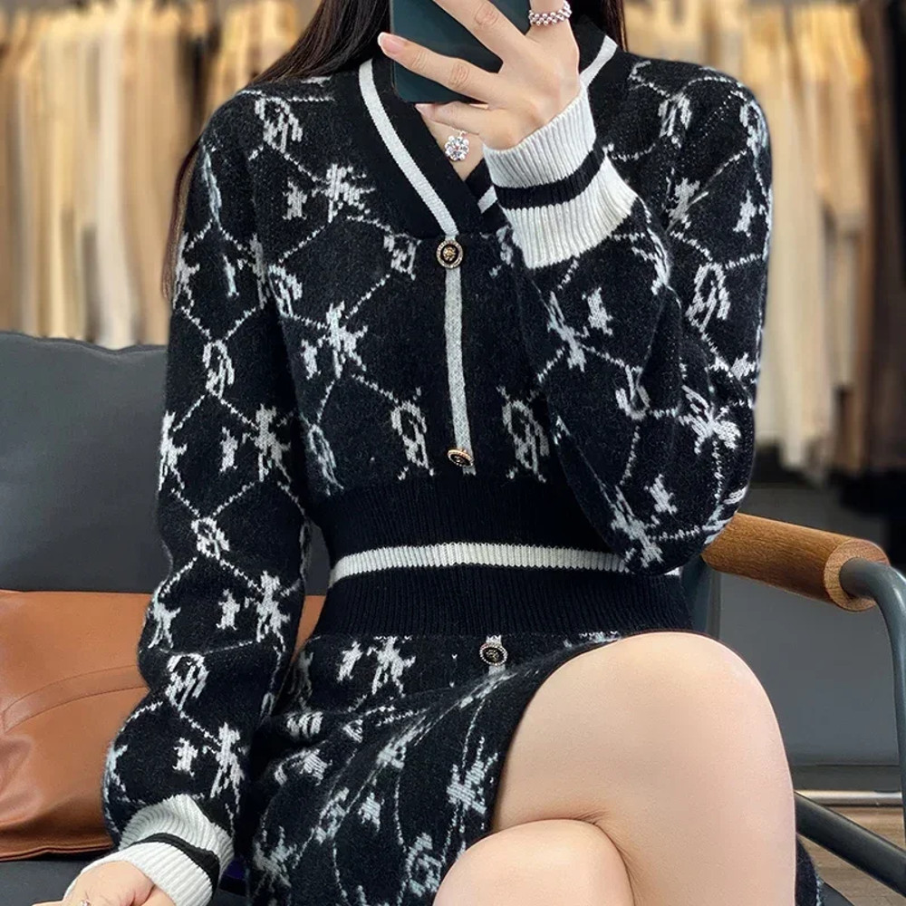 Elegant Autumn And Winter V-Neck Cashmere Dress for Women, Pure Wool Long Knitted Sweater Skirt with Waist Definition