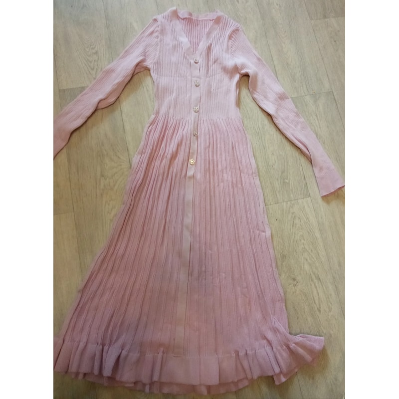 Autumn Winter Maternity Dress, V-Neck Knitted Long Dress for Pregnancy with Fishtail Pleated Hem, Single-Breasted Design