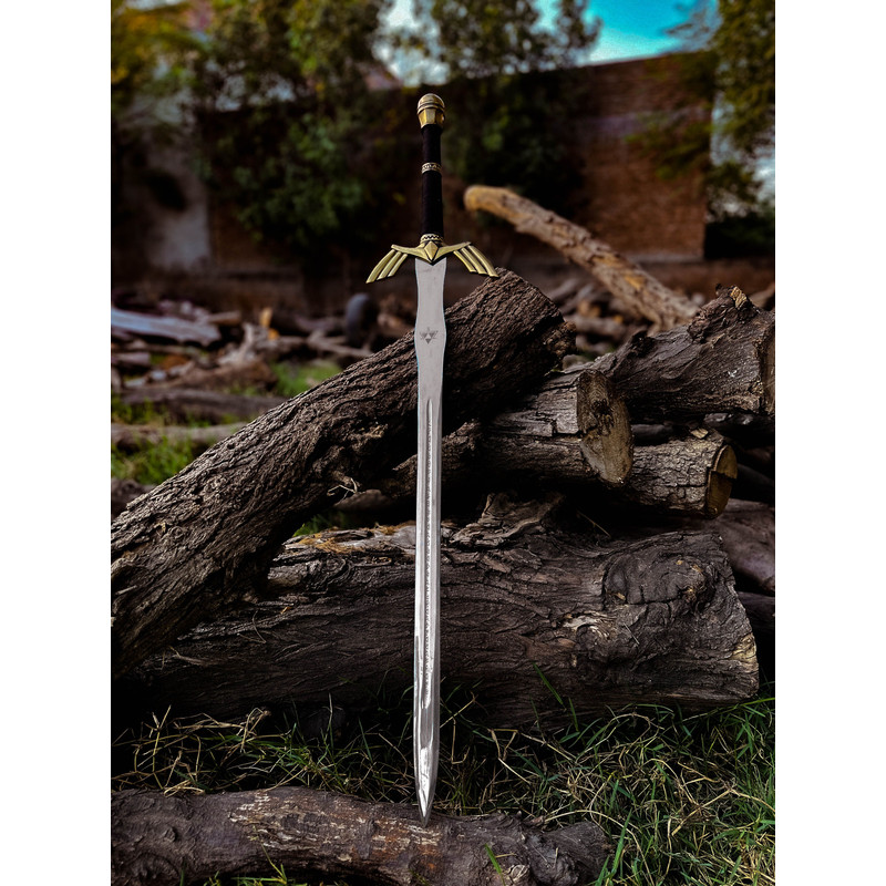 Handmade Cosplay Replica LEGEND Of ZELDA Full Tang Skyward Links Master Sword With ScabbardCostume 7